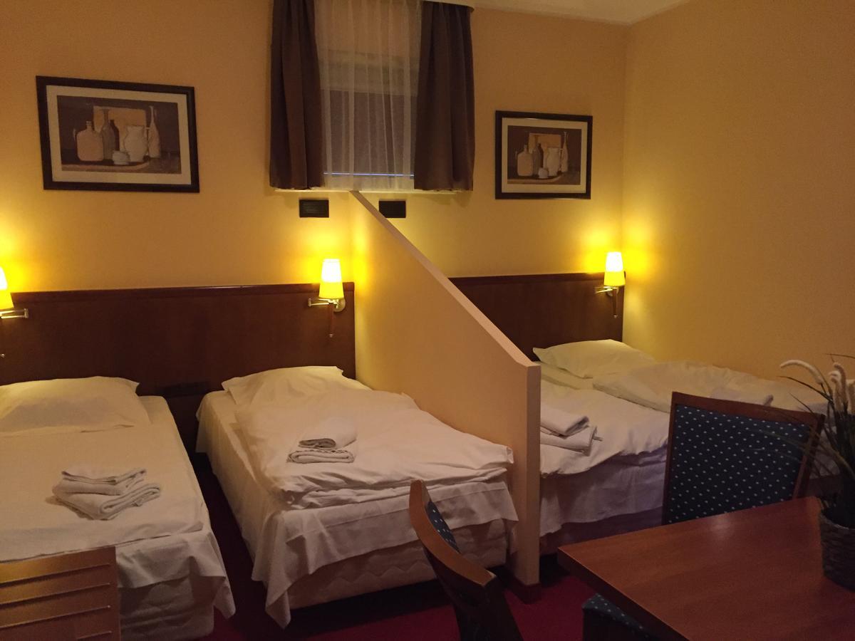 Virgo B&B Biznes Rumia Ngoại thất bức ảnh