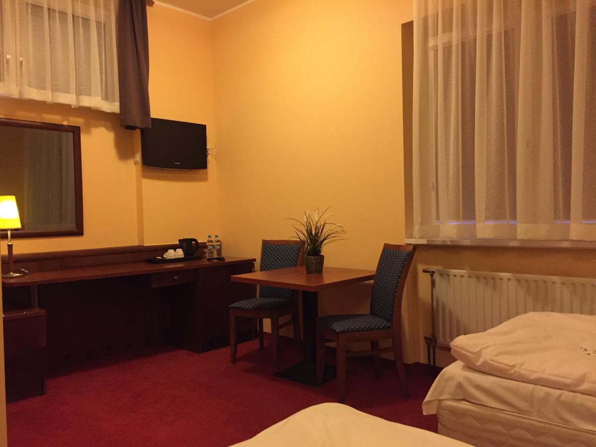 Virgo B&B Biznes Rumia Ngoại thất bức ảnh